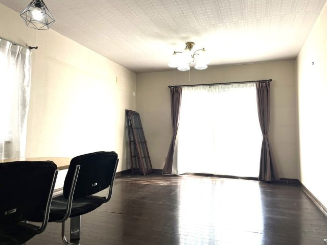 【居間・リビング】 | 中古一戸建　高知市朝倉己