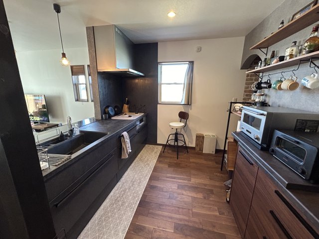 太田市新田上田中町のキッチン