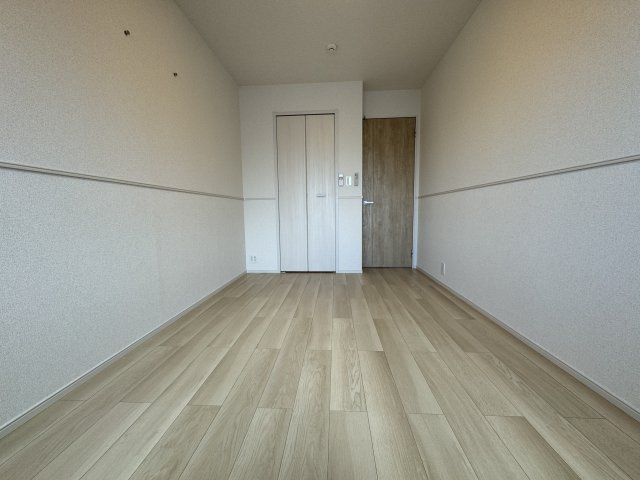 ひまわりの洋室