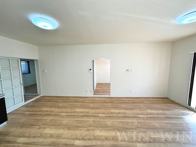 胡蝶羽根井の居間・リビング