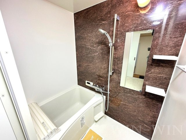 胡蝶羽根井の浴室