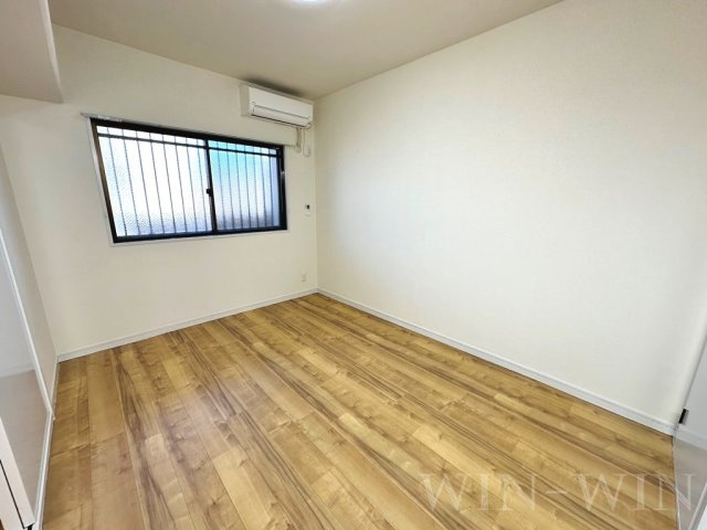 胡蝶羽根井の寝室