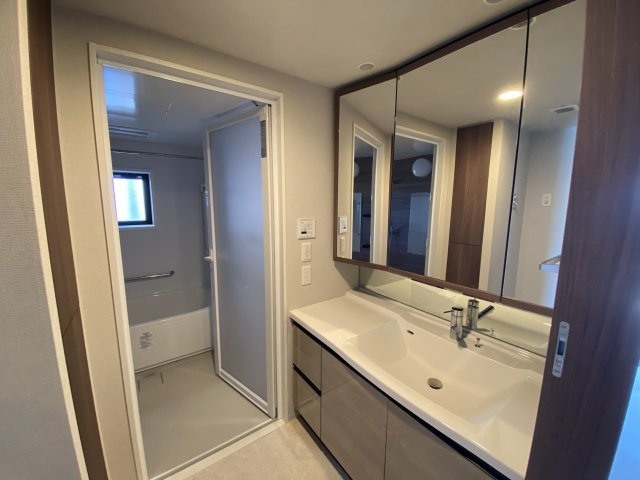 ☆成約☆プレミスト小山ステーションレジデンスの洗面所