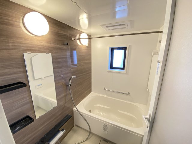 ☆成約☆プレミスト小山ステーションレジデンスの浴室