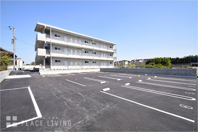 【駐車場】 | ピース・スクエア津乃峰