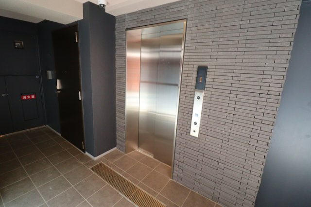 GRAND SOLEILのエントランス|エレベーター