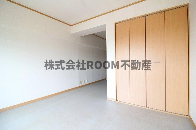 第7年見マンションの洋室|コンパクトで使いやすい洋室です