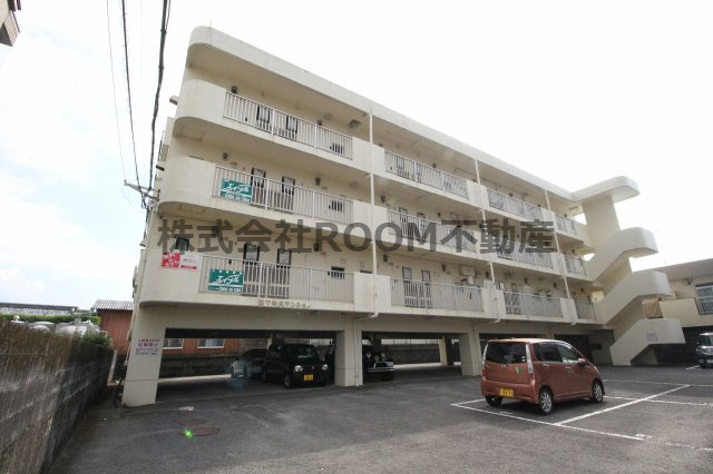 第7年見マンションの外観|落ち着いた雰囲気の外観です