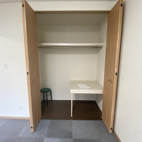 リヴァーハイツ輪西の収納