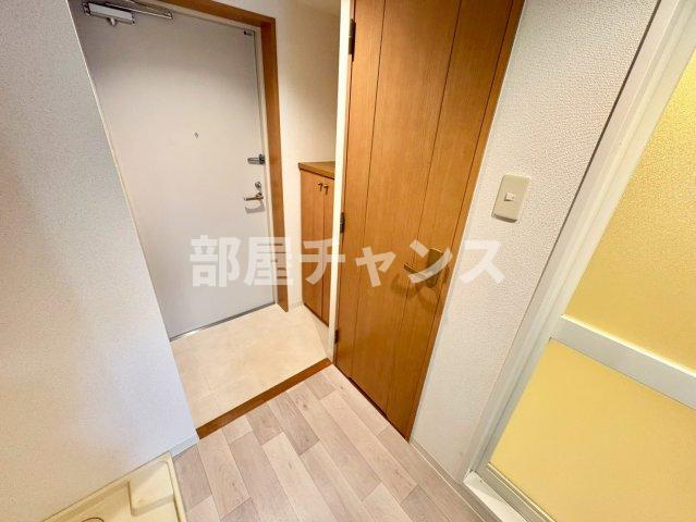 フィール大須の玄関