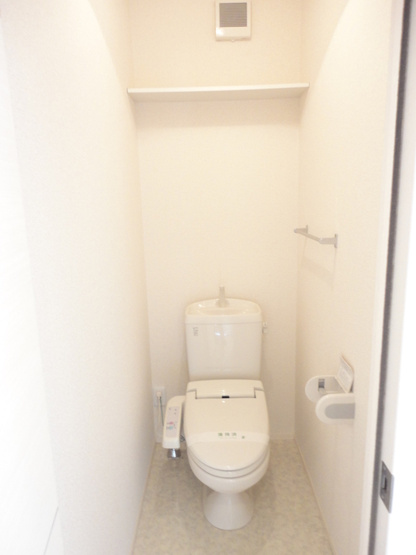 【トイレ】 | グランモアキワラ A棟 | 落ち着いた色調のトイレです