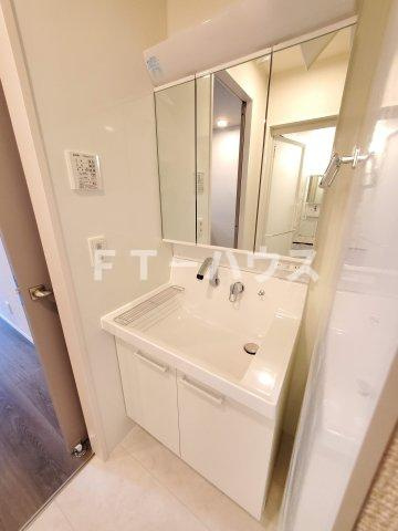 ボア・フォレットの独立洗面台