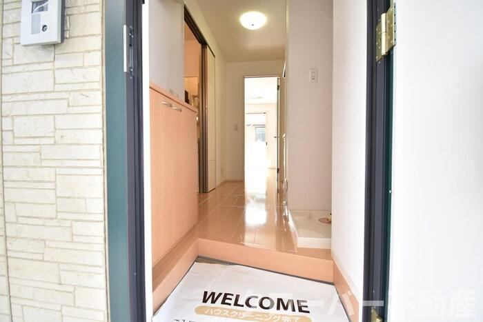 ベルシャトル C棟の玄関|玄関