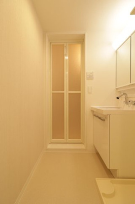 【洗面所】 | Crecia南福岡Ⅱ | 別号室の写真になります。現況優先。