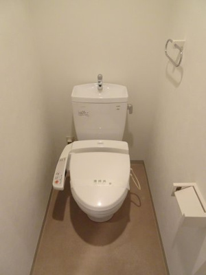 【トイレ】 | エンポリアム長尾 | 別号室の写真になります。現況優先。