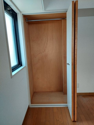 【収納】 | オリオンハイム西新 | 別号室の写真になります。現況優先。