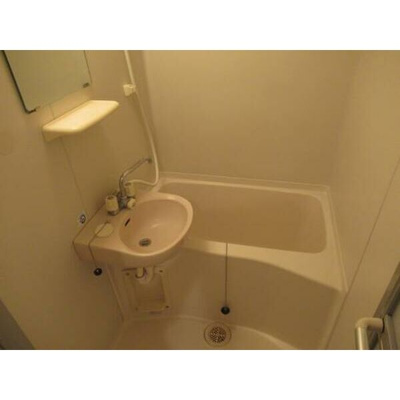 【浴室】 | オリオンハイム西新 | 別号室の写真になります。現況優先。