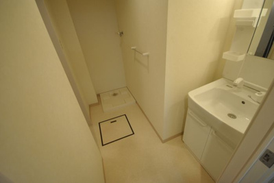 【浴室】 | クレフラスト横手ⅡB | 別号室の写真になります。現況優先。