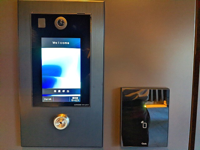 ニド浅草のエントランス