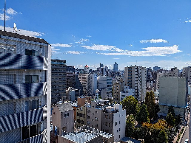 GEO ENT上野松が谷の設備|12Fの眺望、上層階は隅田川花火見えます