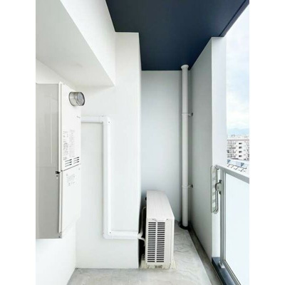 【バルコニー】 | サムティ西新南SQUARE | 別号室の写真になります。現況優先。