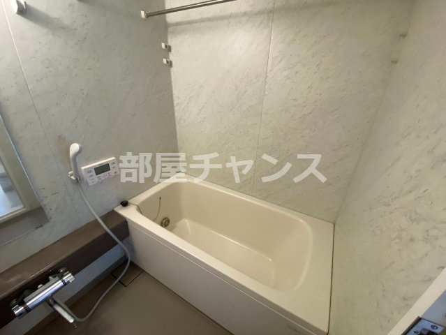 ユーレジデンス東桜(旧:KDXレジデンス東桜Ⅱ)の浴室