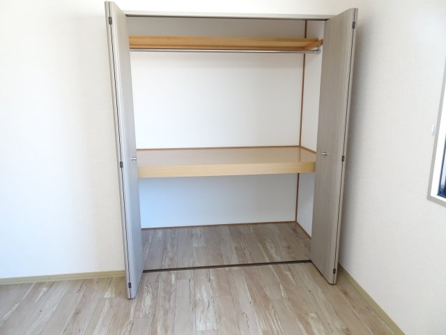 レジデンスかとう　Ａ棟の収納