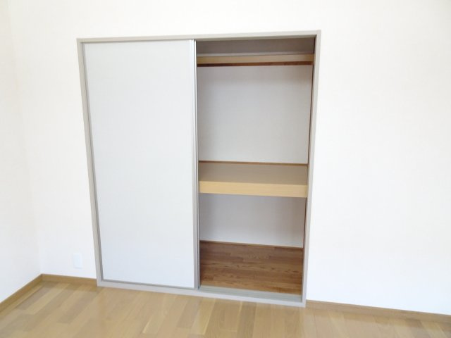 レジデンスかとう　Ａ棟の収納