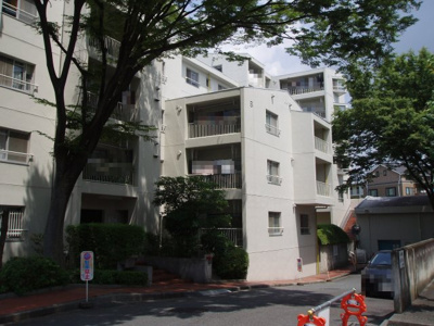 【外観】 | 千里月見ヶ丘ハイツB棟