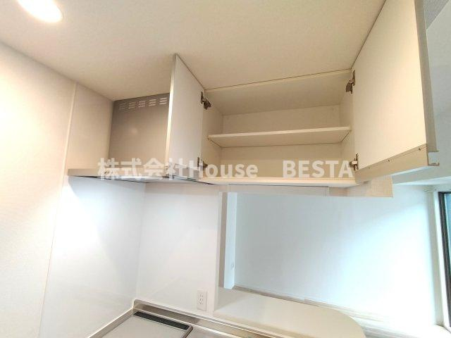 セレニテ神戸元町クレアのキッチン