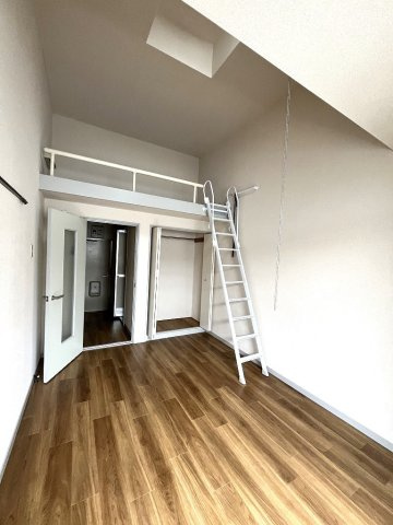 【居間・リビング】