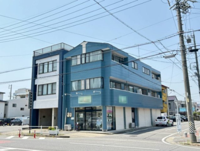 サンパートメント大東町の外観