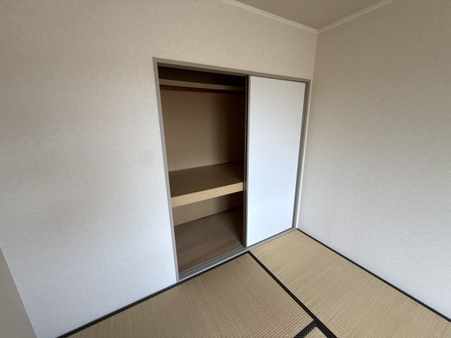 サンアクティーＢの収納