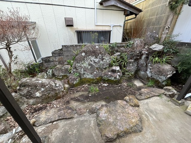 館山市八幡　中古戸建の庭