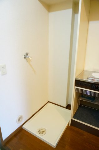 ロジュマン幕張の設備|室内洗濯機置き場