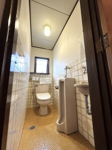 和歌山市小松原5丁目・中古戸建・114486のトイレ