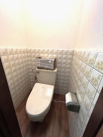 和歌山市小松原5丁目・中古戸建・114486のトイレ