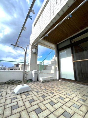 和歌山市小松原5丁目・中古戸建・114486のバルコニー