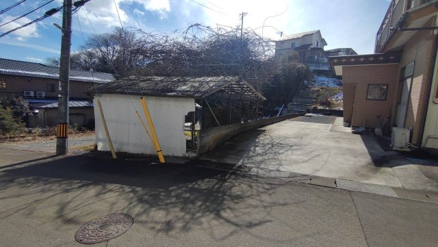 【前面道路含む現地写真】の画像