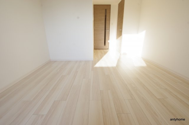 S-RESIDENCE新大阪WEST　仲介手数料無料の洋室