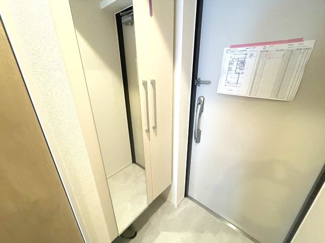 オリエントレジデンス門真栄町の玄関