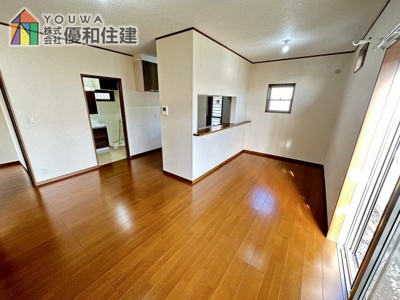 【居間・リビング】 | 明石市朝霧東町1丁目 一戸建て