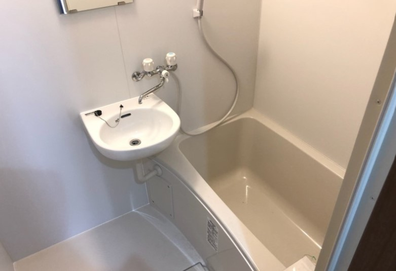 コーポ花水木の浴室|日々の暮らしに欠かせないお風呂です