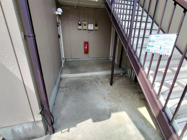ミキハイツのエントランス