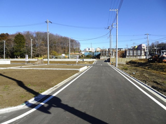 【前面道路含む現地写真】 | 土地　建築条件付き　JR横浜線　京王相模線　橋本駅　下九沢　