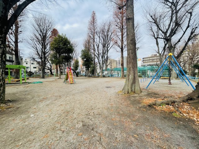 リーラ文京本駒込の周辺