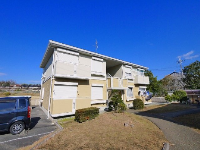 サニーコートC（押熊町）の外観