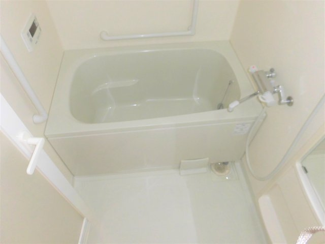 ソフィアンズ・エルヴィの浴室|イメージ写真