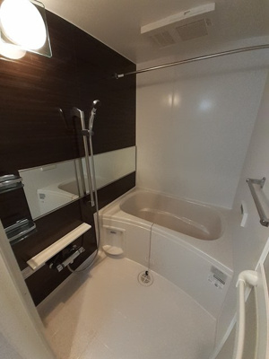 【浴室】 | ラ・ポーズゾー