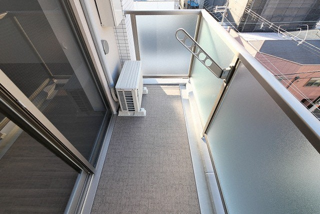 大阪市東住吉区杭全２丁目の賃貸マンションのバルコニー